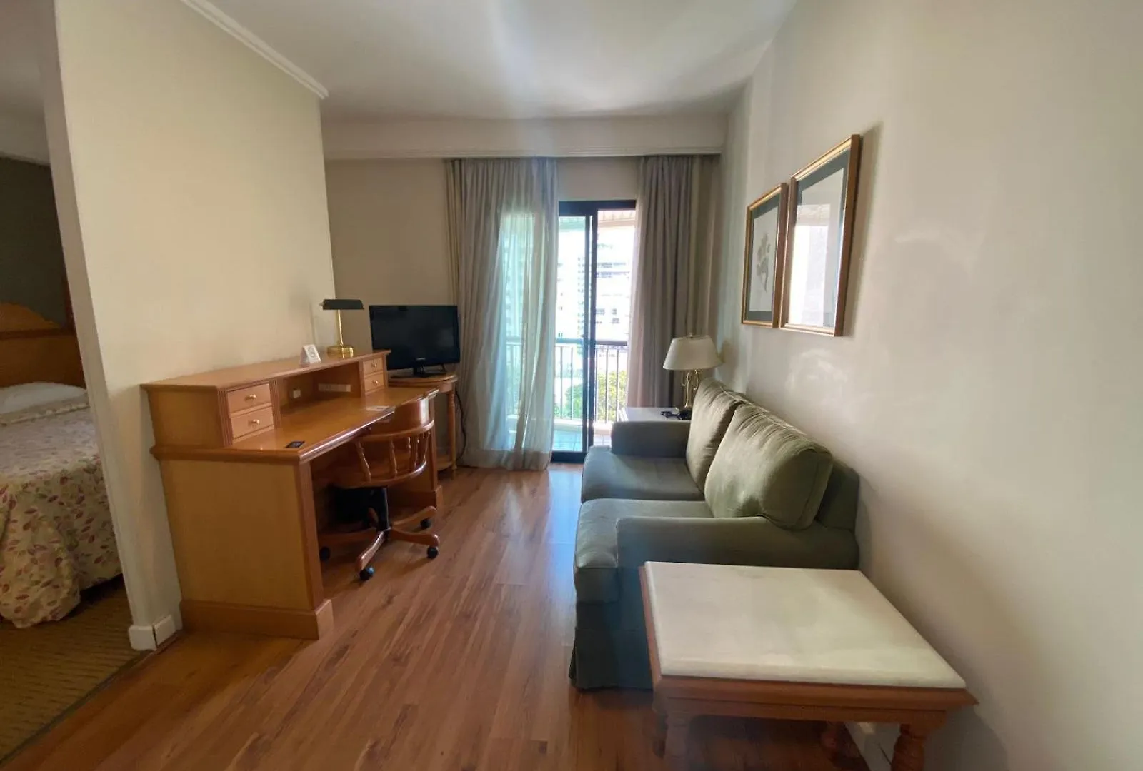 Flat Estaza Luxuoso Moema Ibirapuera Com Garagem Piscina 402 Hotel São Paulo Brasil